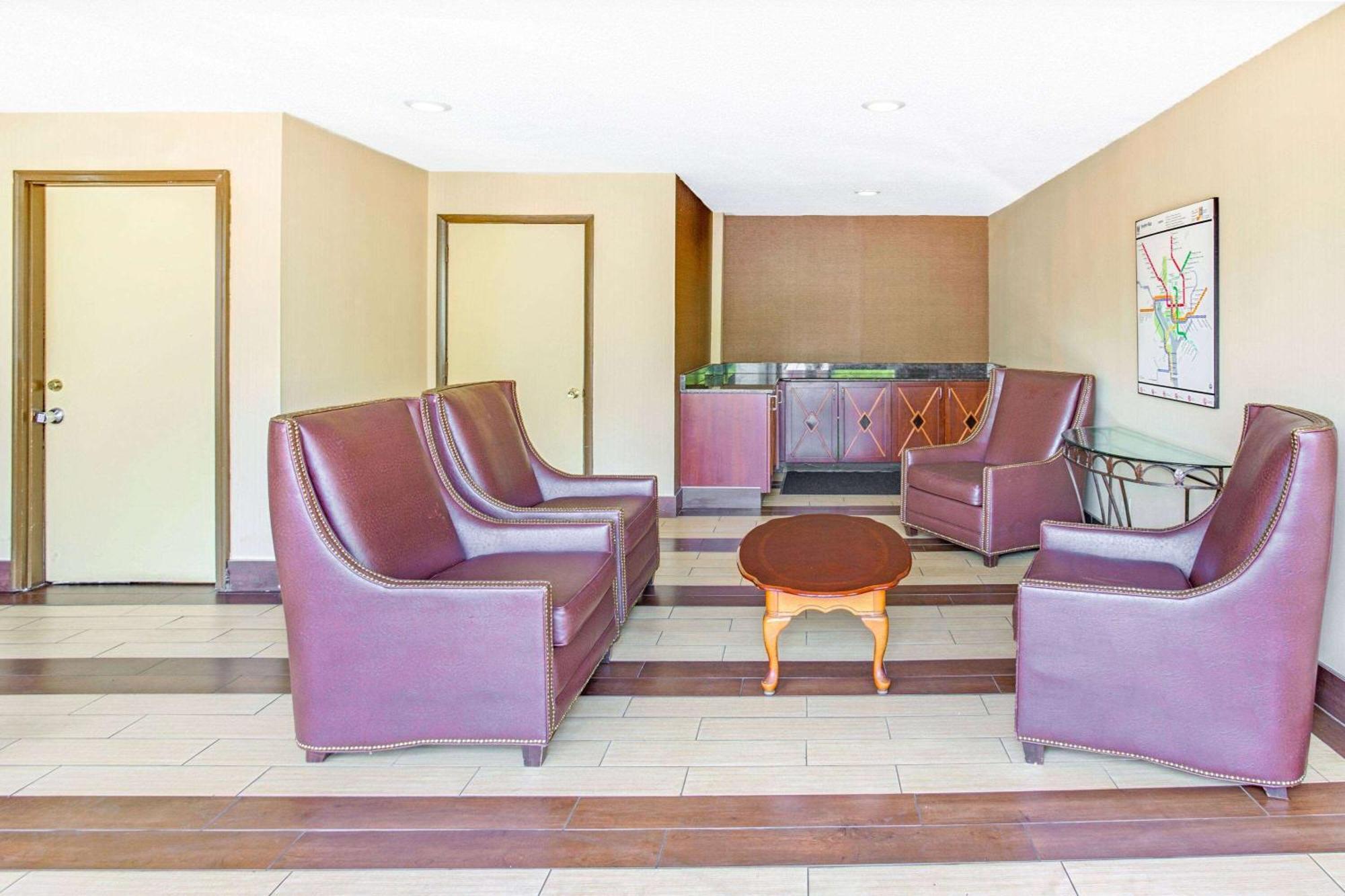Travelodge By Wyndham Silver Spring Kültér fotó
